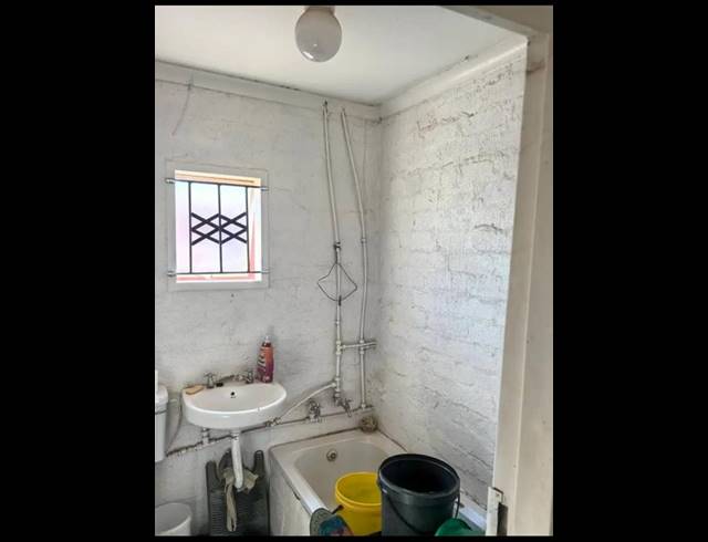 2 BEDROOM HOUSE FOR SALE IN SOSHANGUVE SOUTH